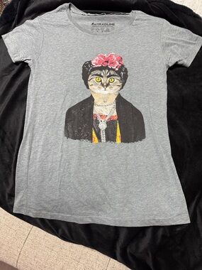 Frida “CAT”Lo  Graphic Tee